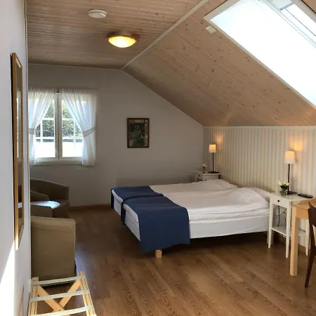 Stallbacken 4* Nauvo